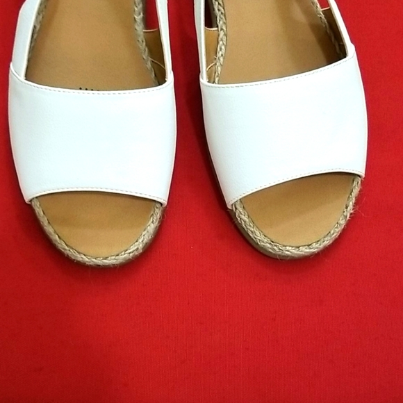 COMFORTVIEW SANDALS - Picture 2 of 6